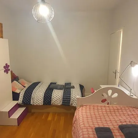 Brand-new Luxury Spacious With Balcony