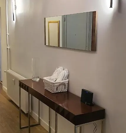 Brand-new Luxury Spacious With Balcony