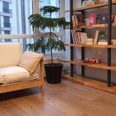 Brand-new Luxury Spacious With Balcony Διαμέρισμα